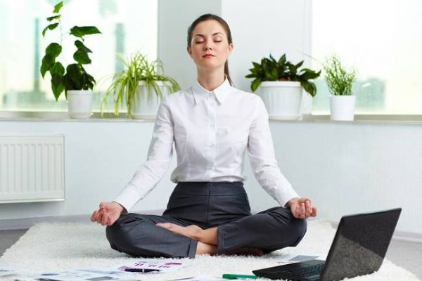 Manfaat Meditasi untuk Kesehatan Mental dan Fisik yang Sering Terabaikan